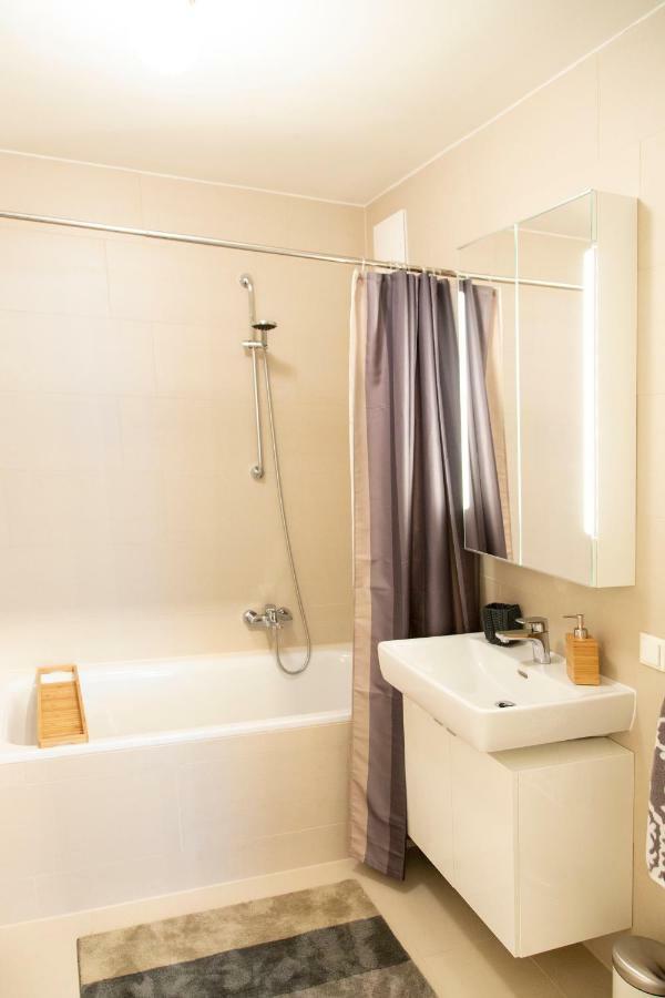 Appartement Cozy & Cool * 5 Min To City Center Vienne